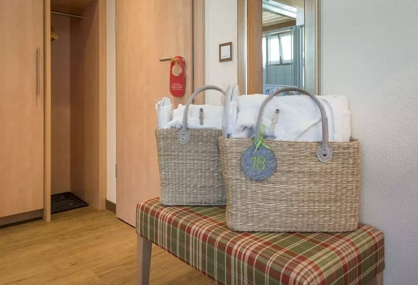 Fotos del hotel Sport- Und Wellnesshotel Eienwäldli:  15