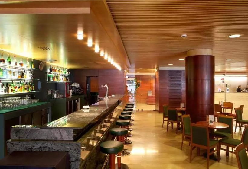 Fotos del hotel Tulip Inn Andorra Delfos:  15