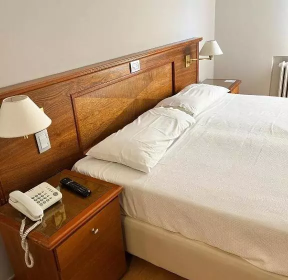 Fotos del hotel Bristol:  18