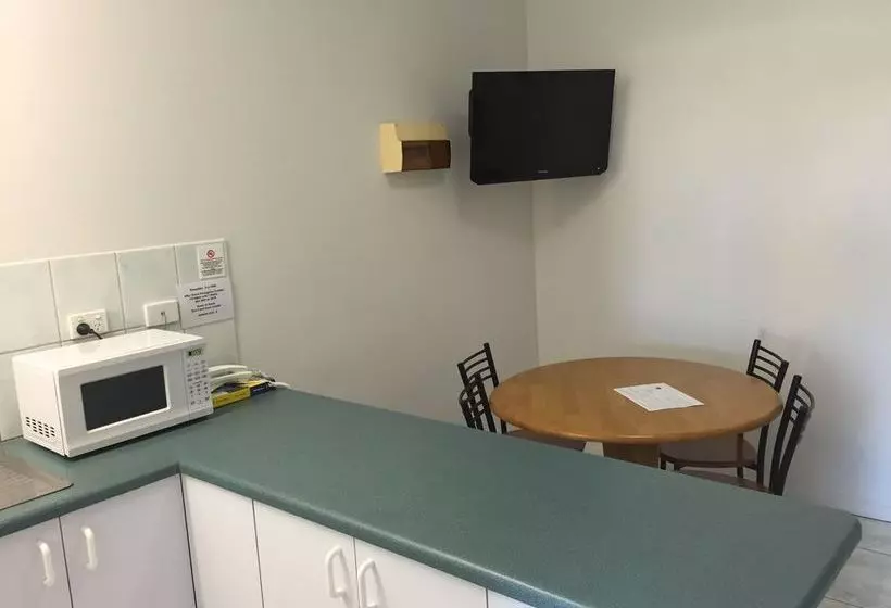 Fotos del hotel Mediterranean All Suites:  3