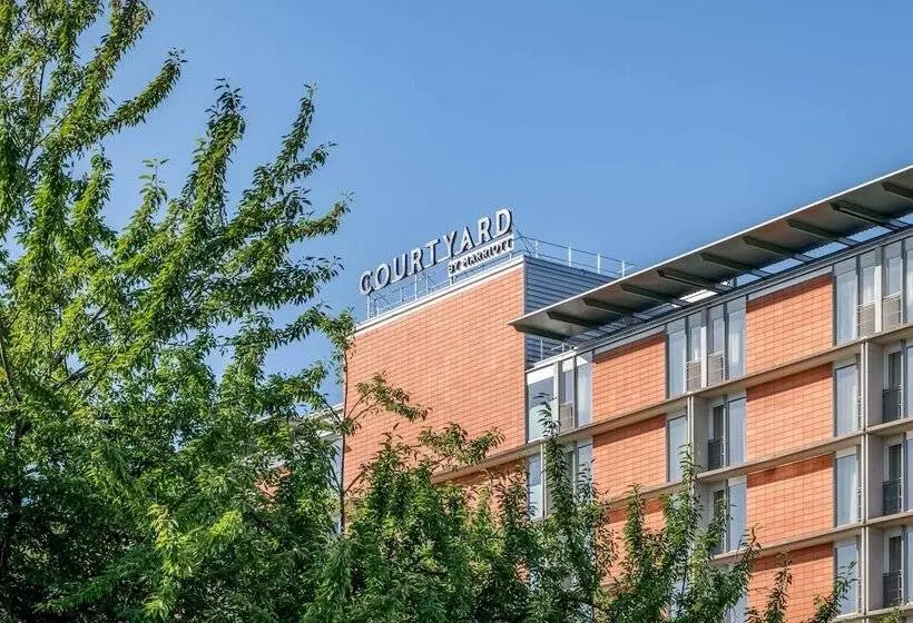 Courtyard By Marriott Linz