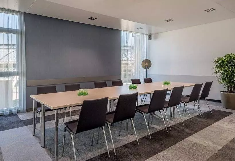 Fotos del hotel Courtyard By Marriott Linz:  18