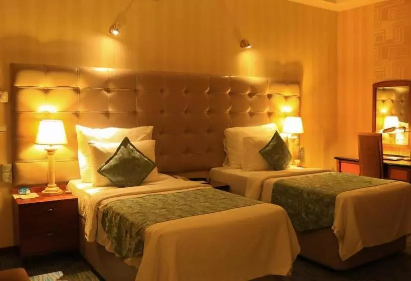 Fotos del hotel Grand Hotel Europe:  16