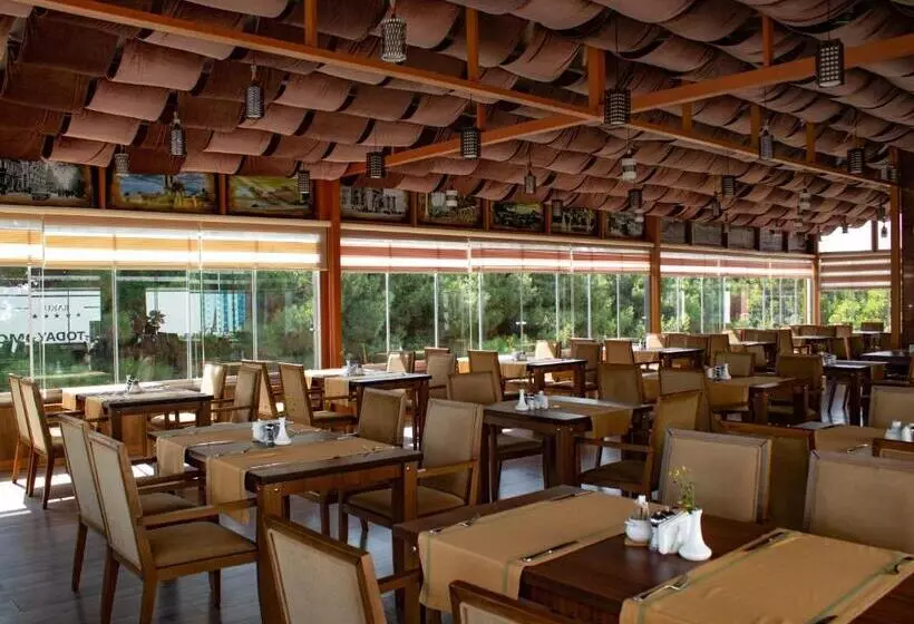 Fotos del hotel Grand Hotel Europe:  5