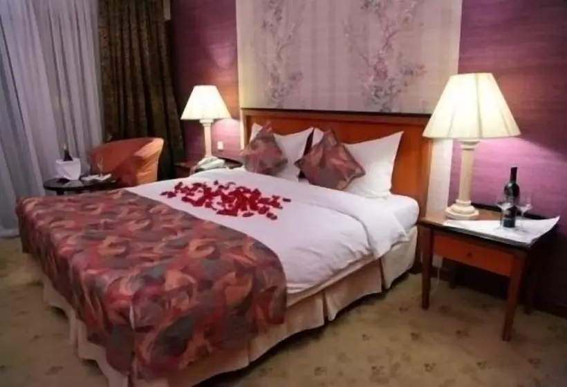 Fotos del hotel Grand Hotel Europe:  14