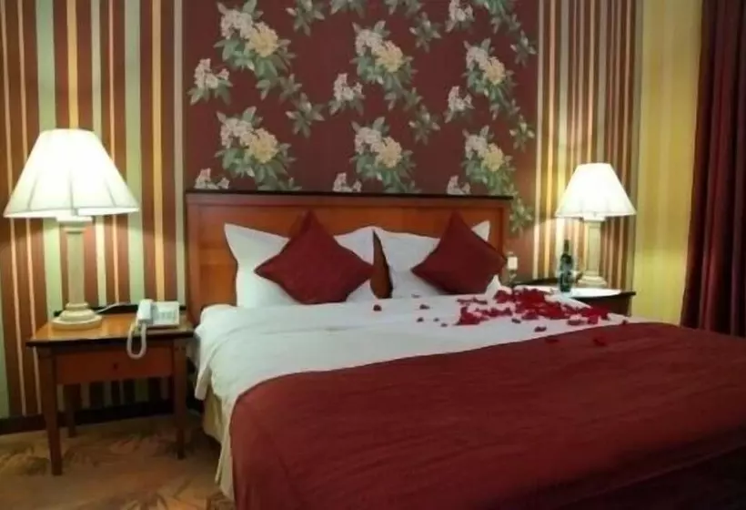 Fotos del hotel Grand Hotel Europe:  2