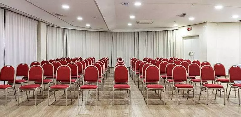 Fotos del hotel Travel Inn Paulista Wall Street:  17