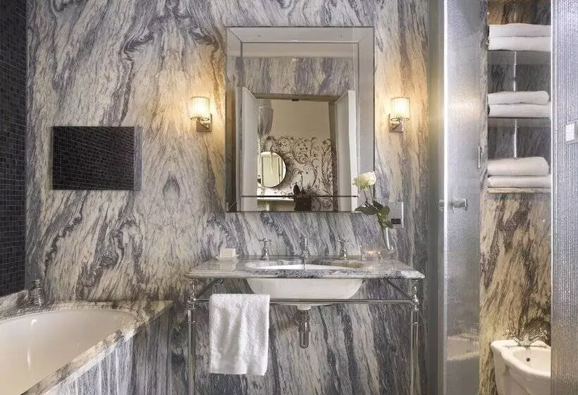 Fotos del hotel The Adria:  5