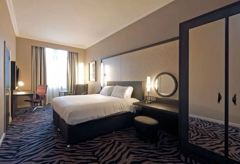 Doubletree By Hilton Edinburgh City Centre