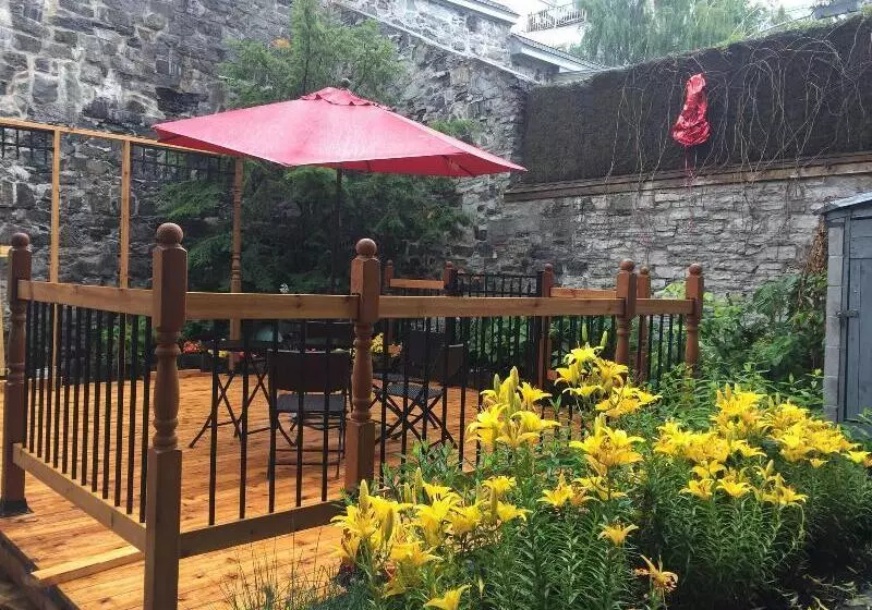 Fotos del hotel Le Chateau De Pierre:  9