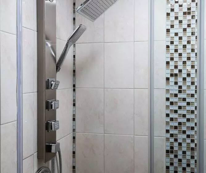 Fotos del hotel Le Chateau De Pierre:  5