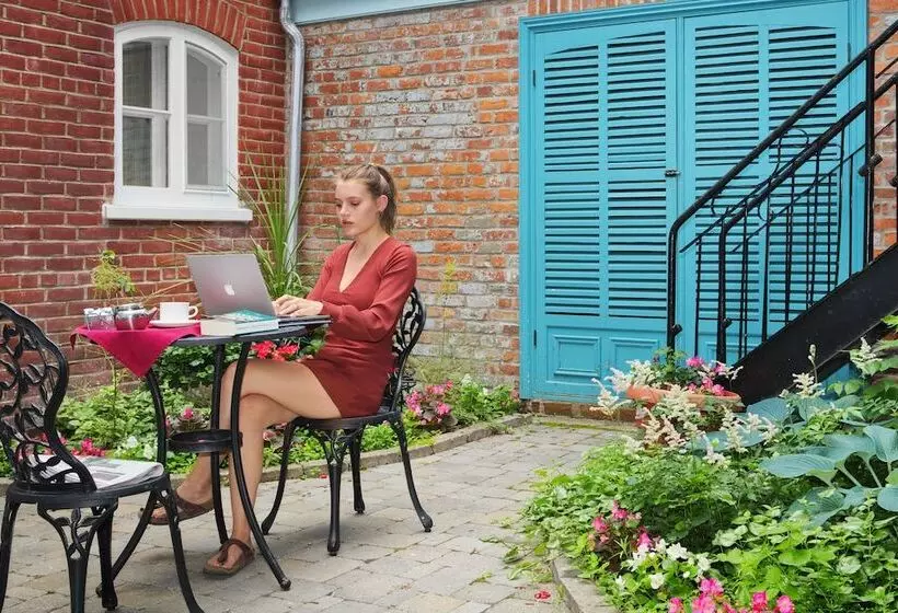 Fotos del hotel Manoir D'auteuil:  11