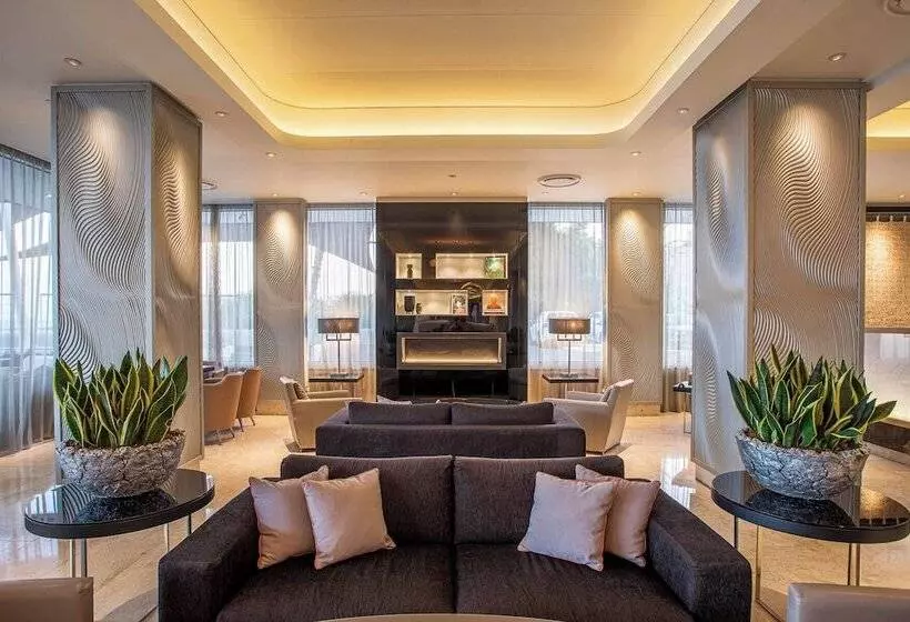 Fotos del hotel Crowne Plaza Limassol, An Ihg:  2