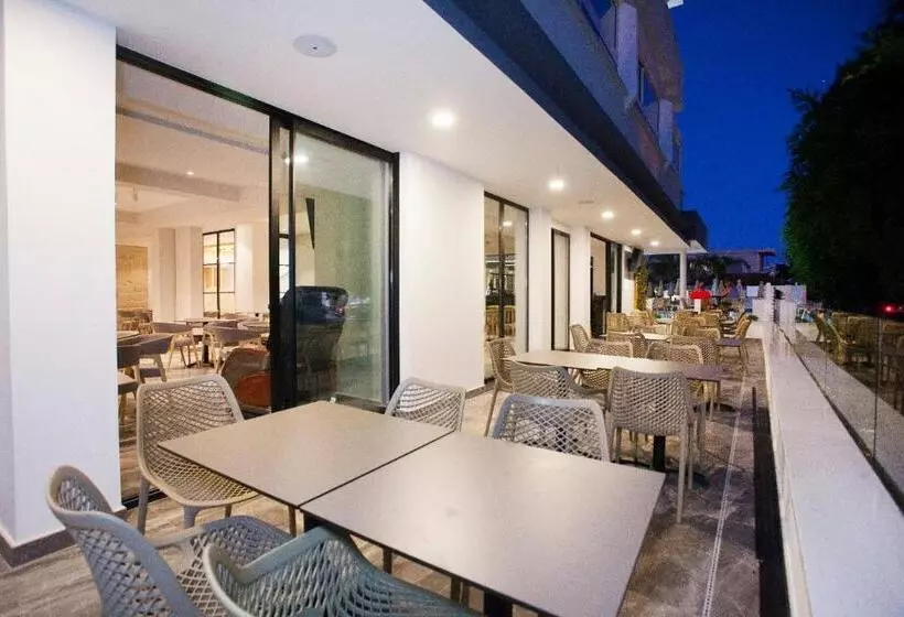 Fotos del hotel Pefkos City:  12