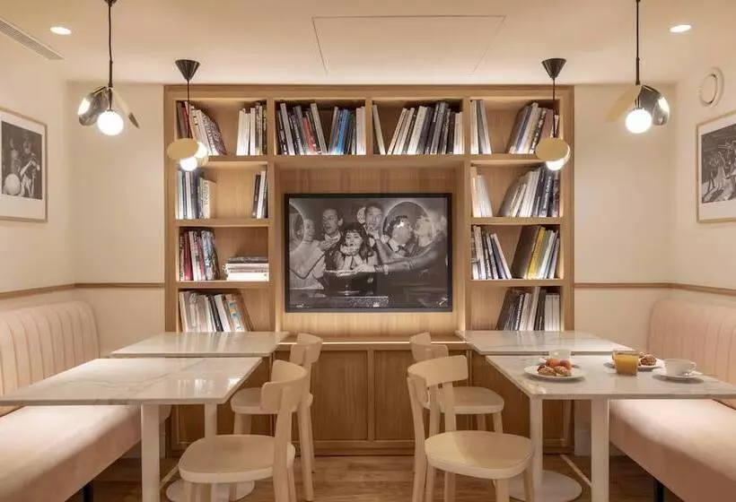 Fotos del hotel Hôtel Oratio:  7