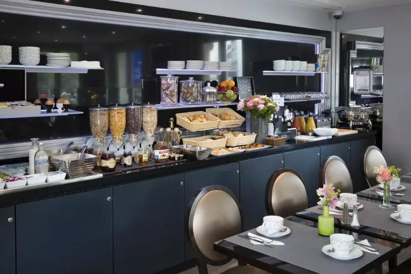 Fotos del hotel Plaza Elysées:  7