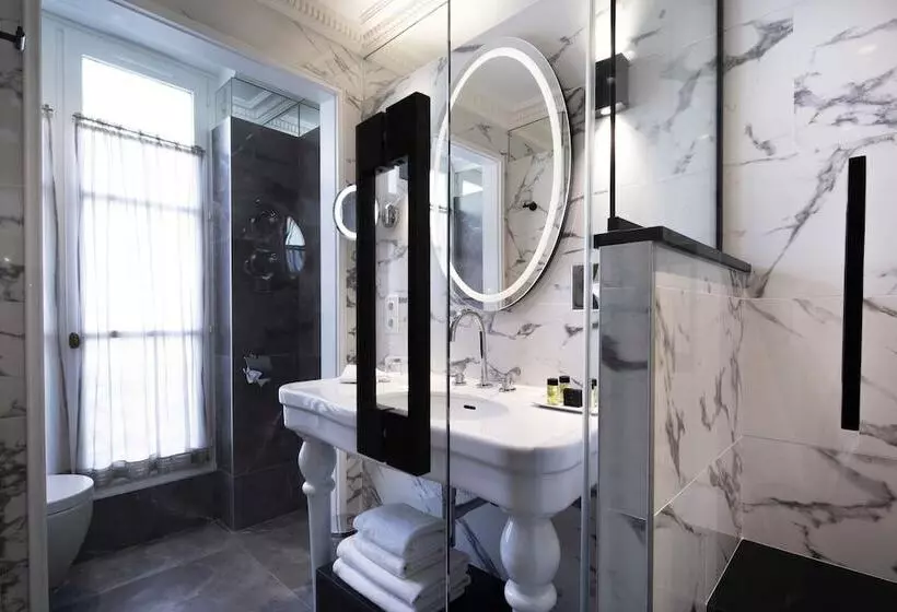 Fotos del hotel Hôtel Des Grands Hommes:  14