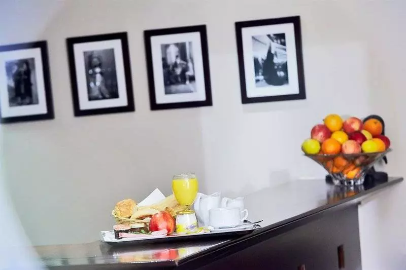 Fotos del hotel Golden Tulip Washington Opera:  13