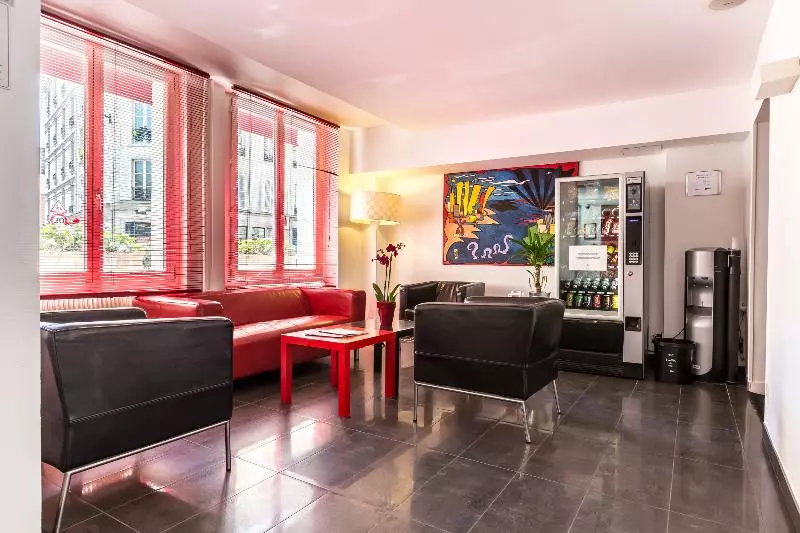 Fotos del hotel The Originals City, Hôtel Lecourbe, Paris Tour Eiffel (inter-hotel):  2