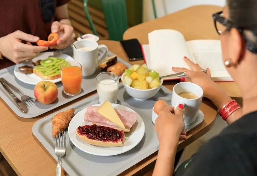 Fotos del hotel Ibis Styles Toulouse Centre Gare:  4