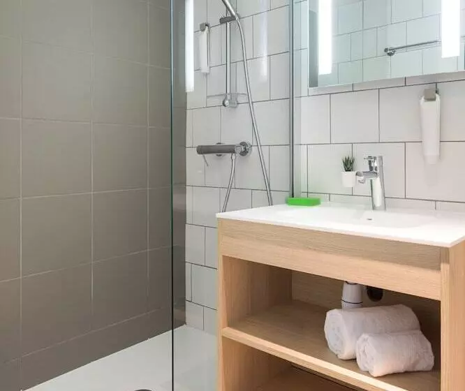 Fotos del hotel Ibis Styles Toulouse Centre Gare:  30