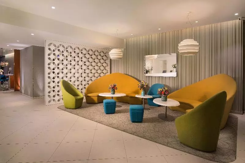 Fotos del hotel Holiday Inn Paris Gare De L'est, An Ihg:  2