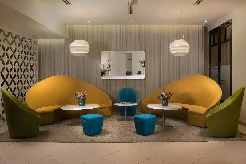 Fotos del hotel Holiday Inn Paris Gare De L'est, An Ihg:  6