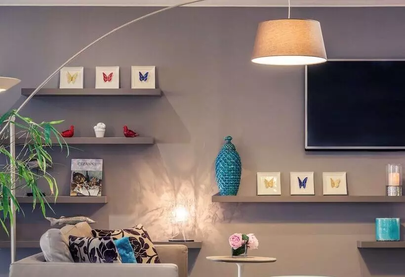 Fotos del hotel Mercure Marseille Centre Vieux Port:  2