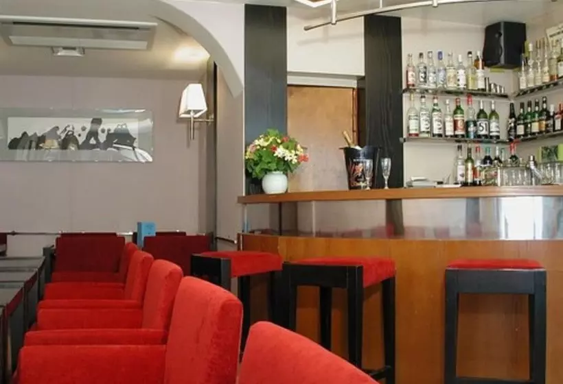 Fotos del hotel Tonic Hôtel Du Louvre:  4