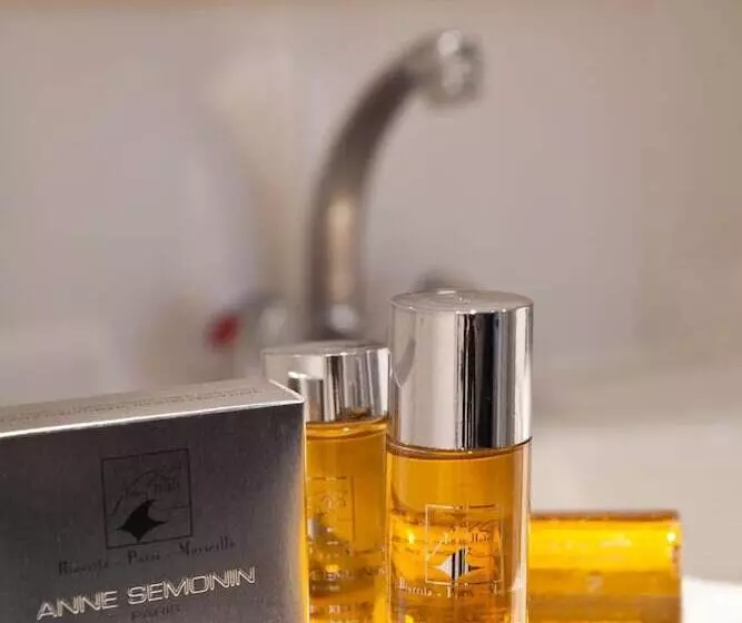 Fotos del hotel Tonic Hôtel Du Louvre:  6