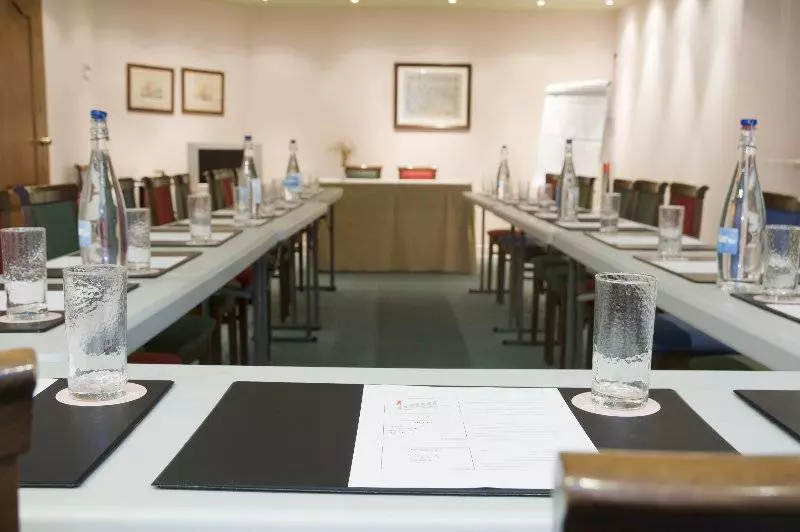 Fotos del hotel Ideon:  5