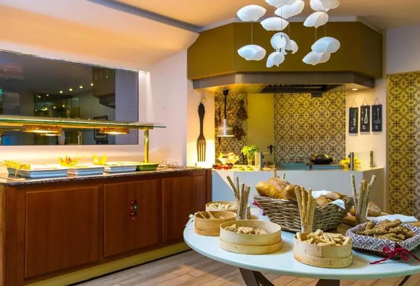 Fotos del hotel Ideon:  19