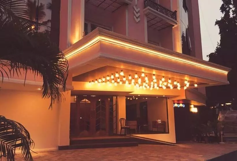 Fotos del hotel T24 Retro:  9