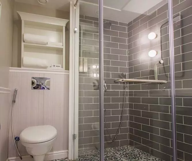 Fotos del hotel T24 Retro:  6