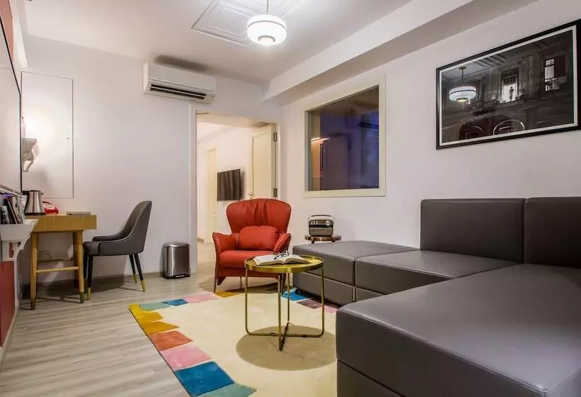 Fotos del hotel T24 Retro:  25