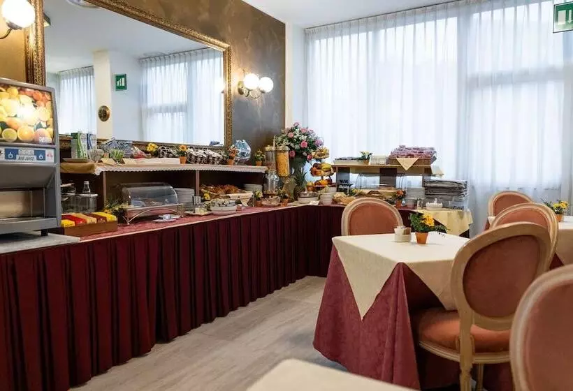 Fotos del hotel Alga:  14