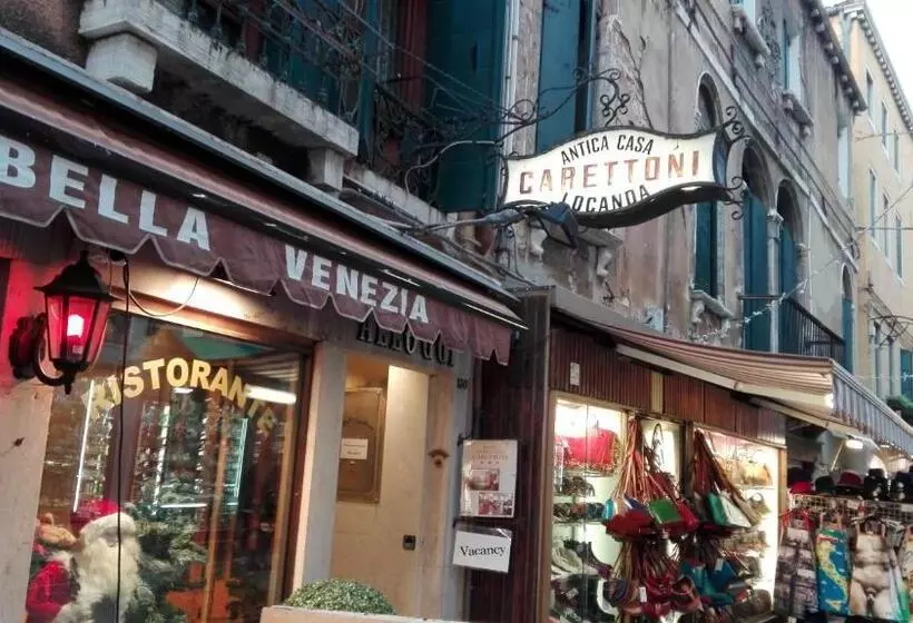 Fotos del hotel Antica Casa Carettoni:  7