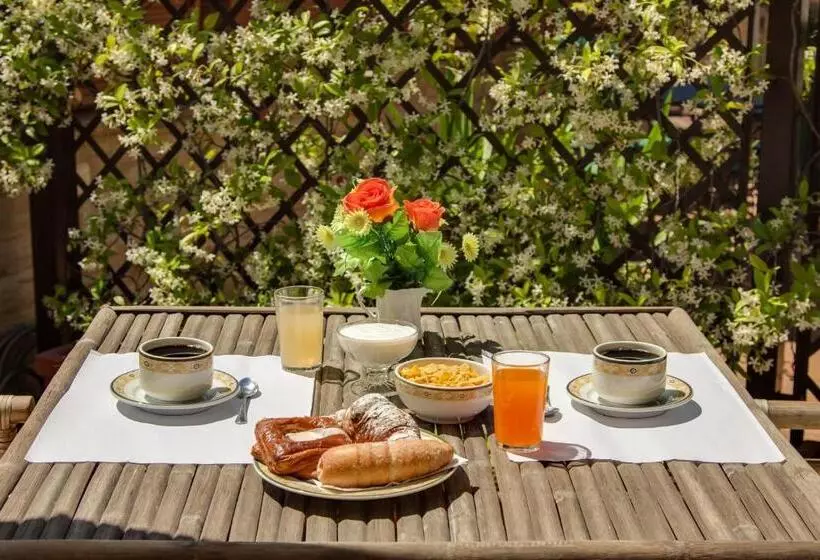 Fotos del hotel Borromeo:  5