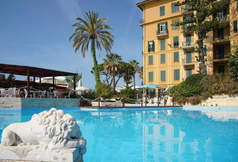 Grand Hotel De Londres