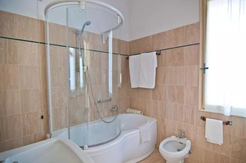 Fotos del hotel Grand Hotel De Londres:  7