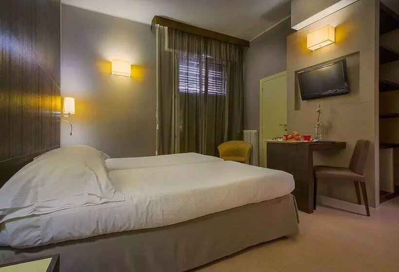 Fotos del hotel Maggiore:  13