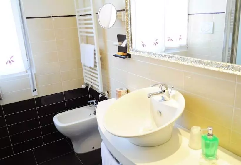 Fotos del hotel Maggiore:  10