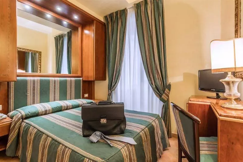 Fotos del hotel Raeli  Regio:  2