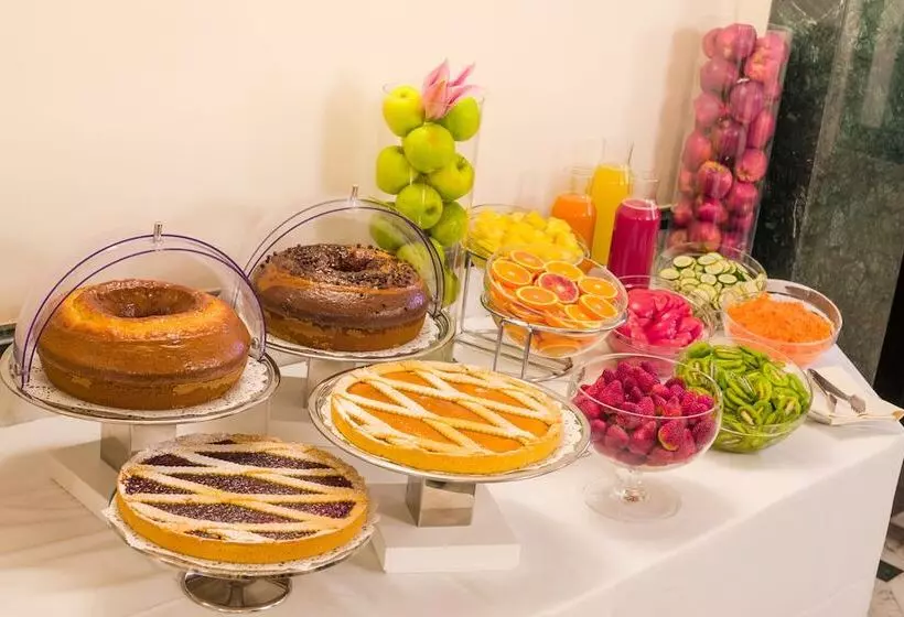 Fotos del hotel Raeli  Regio:  8