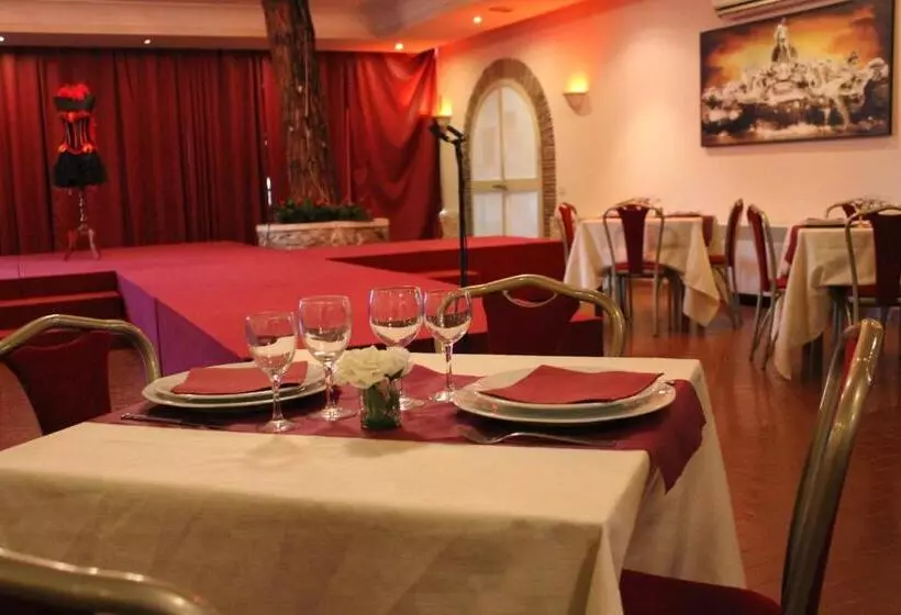 Fotos del hotel Romulus:  12