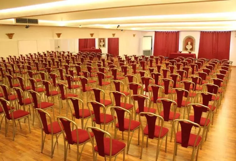 Fotos del hotel Romulus:  3