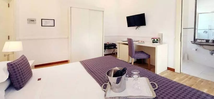 Fotos del hotel Traiano:  21