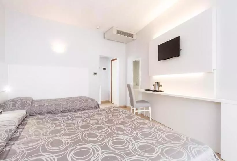 Fotos del hotel University:  13