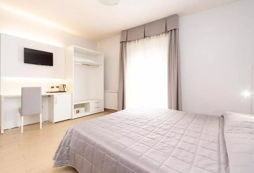 Fotos del hotel University:  15