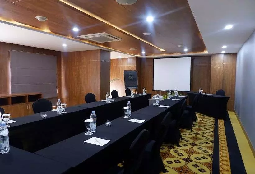 Fotos del hotel El Hotel Royale Yogyakarta Malioboro:  14